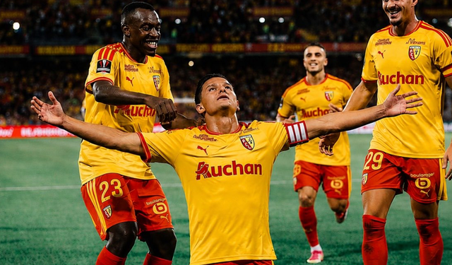 Fransa Süper Kupası'nda Dev Sürpriz! Lens PSG'yi Yıktı: Kupayı Aldı!
