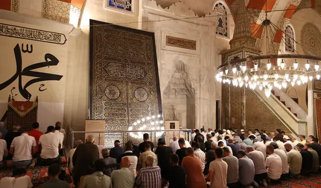 Bugün Mevlit Kandili... Mevlit kandilinin asıl amacı ne? Bu gece ne yapılmalı?