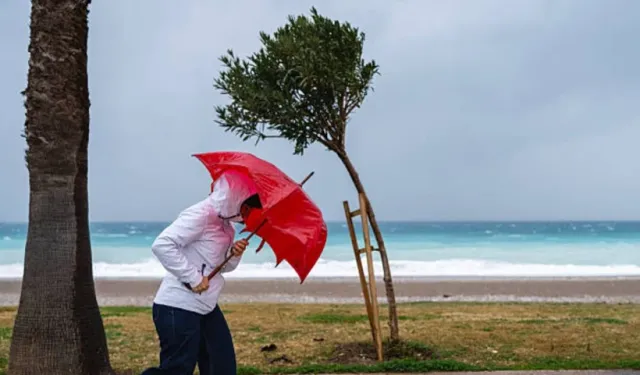 Meteoroloji'den Balıkesir'e Son Dakika Uyarısı! Kuvvetli Rüzgar Geliyor, Sıcaklık Düşecek!