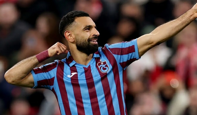 Mohamed Salah İstanbul'a Ne Zaman, Saat Kaçta Gelecek? Trabzonspor Mohamed Salah Uçak Kodu ve İmza Töreni Tarihi