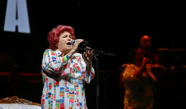 5. Uluslararası Zeytin Dalı Festivalinde Dev Final! Gömeç'te Selda Bağcan Konseri Heyecanı!