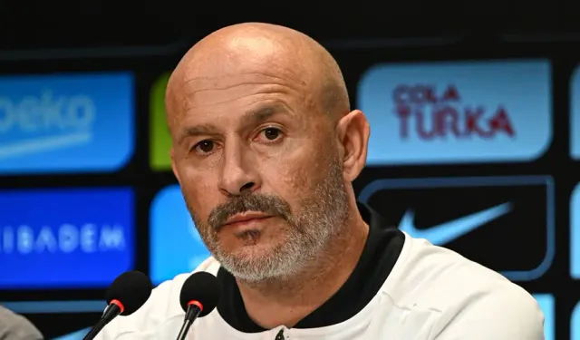 Fenerbahçe Derbisi Öncesi Beşiktaş'ta Kadro Sürprizi: Italiano Agbadou'nun Yerine Emirhan Topçu'yu Hazırlıyor!