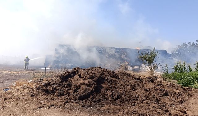 Balıkesir Gönen’de Korkutan Yangın! 90 Ton Saman Alev Alev Yandı, Ekipler ve Köylüler Seferber Oldu!