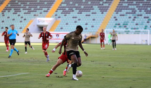 Batman Petrolspor Zirveyi Bırakmıyor! Vanspor’u 2-0 Geçerek Liderliğini Sürdürdü