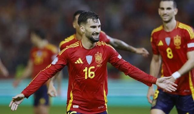 GOL! İngiltere – İspanya Maçında Gol Yağmuru Devam Ediyor: Alex Baena'nın Muhteşem Golüyle Skora Denge Geldi!