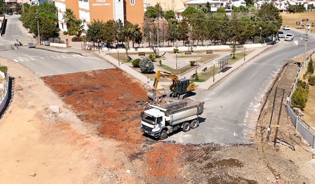 Ayvalık’ta Trafiği Rahatlatacak Yeni Adım: 7. Akıllı Kavşak İçin Çalışmalar Başladı!