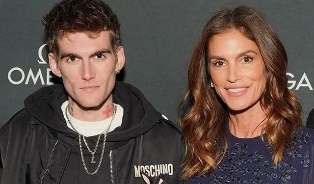 Cindy Crawford'ın Oğlu Presley Gerber 27 Yaşında Hayatını Kaybetti! Rehabilitasyon Merkezinde Acı Veda!