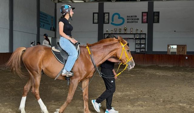 Sağlıklı Şehirler yarışmasında Balıkesir’in rehabilitasyon merkezine “En İyi Uygulama” ödülü