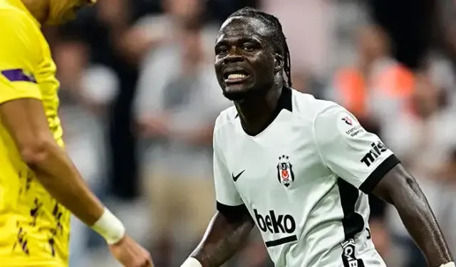 Junior Olaitan Crystal Palace Maçında Beşiktaş'ı İpten Aldı! Siyah-Beyazlı Yıldızdan Avrupa'da Tarihi İstatistik!