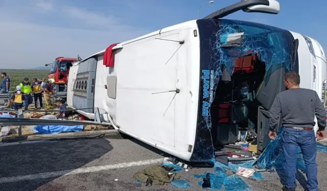 Otoyolda katliam gibi kaza! 11 ölü 26 yaralı var... İşte son gelişmeler