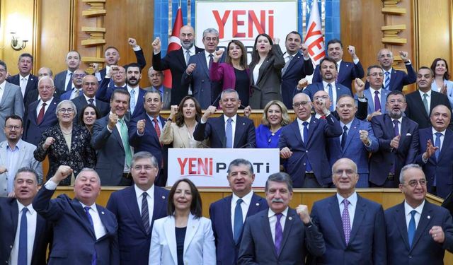 745 Bin Üyeye Ulaştılar! YENİ Parti'nin Yeni Hedefi 1 Milyon!