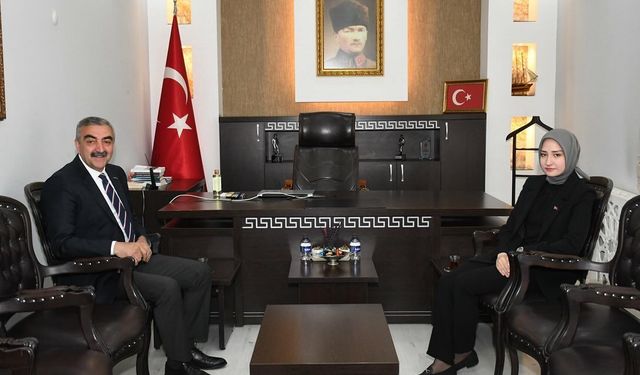 Balya'nın ilk kadın kaymakamı! İrem Ayşegül Çetin Balya'ya kaymakam olarak atandı!