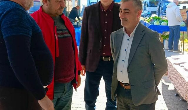 Manyas Belediye Başkanı Ahmet Duru'dan semt pazarına ziyaret