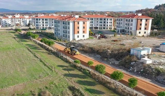 İvrindi'de büyük asfalt hareketi!