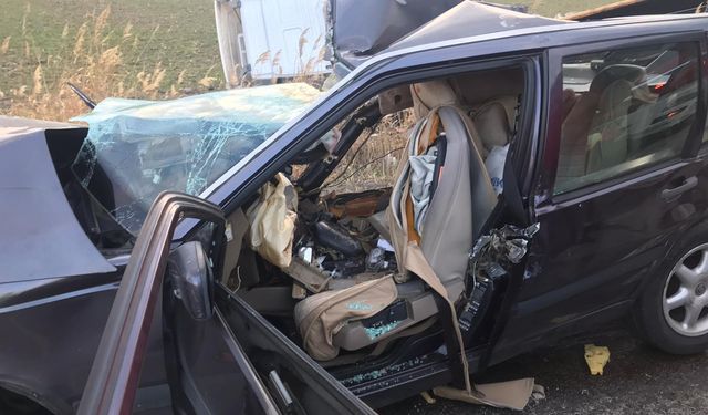 Ayvalık’ta feci trafik kazası: Bir kişi hayatını kaybetti!