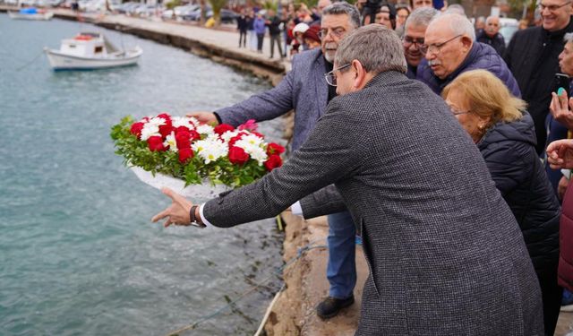 Ayvalık’ta Mübadele’nin 102. yıl dönümü anısına denize çelenk bırakıldı!