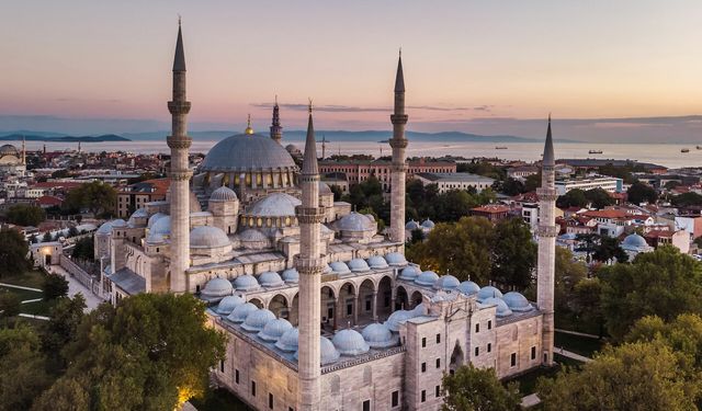 Ramazan ayında maneviyatı hissetmek isteyenler için...