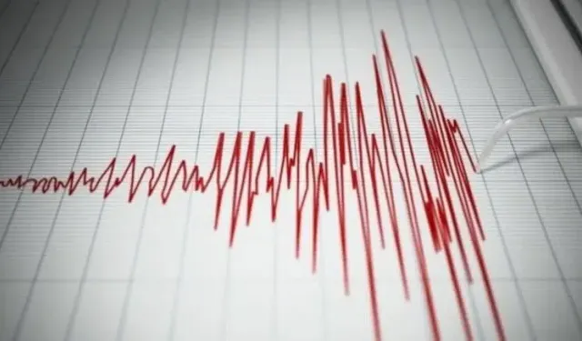 Ayvalık'ta Deprem!