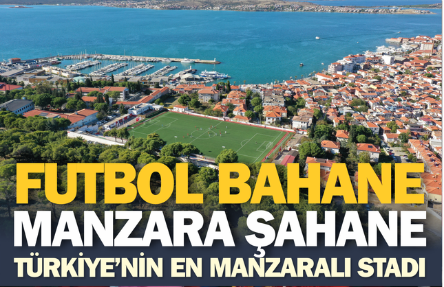 Deniz manzaralı statta futbol keyfi!