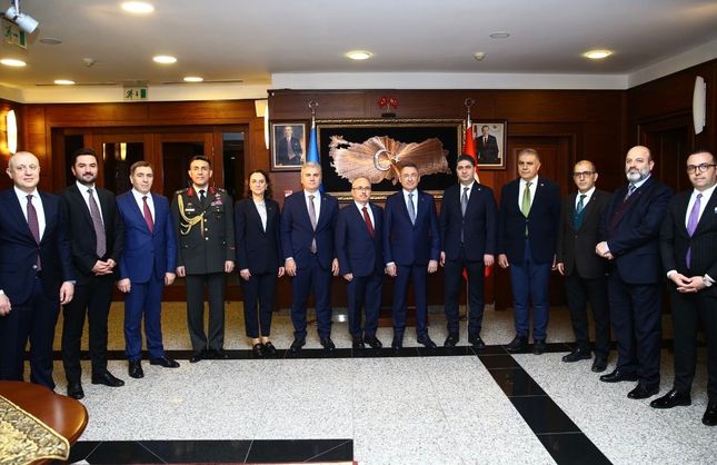 Canbey: Türkiye ve Azerbaycan Kardeşliği Sahada Güçleniyor