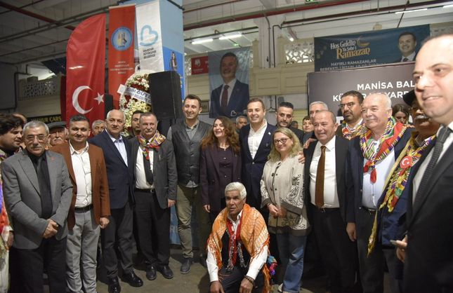 Manisa'da yaşayan Balıkesirliler iftar sofrasında buluştu