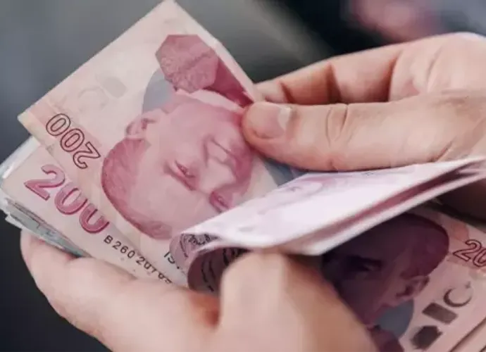 Emekliye Çifte Bayram! 2026 Kurban Bayramı İkramiyeleri İçin Tarih Ne Zaman? 4.000 TL Ödemeler Ne Zaman Yatacak?