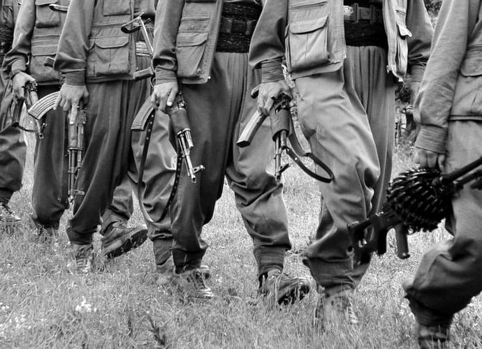 PKK’nın Silah Bırakma ve Fesih Kararı  Türkiye İçin Ne Anlama Geliyor?