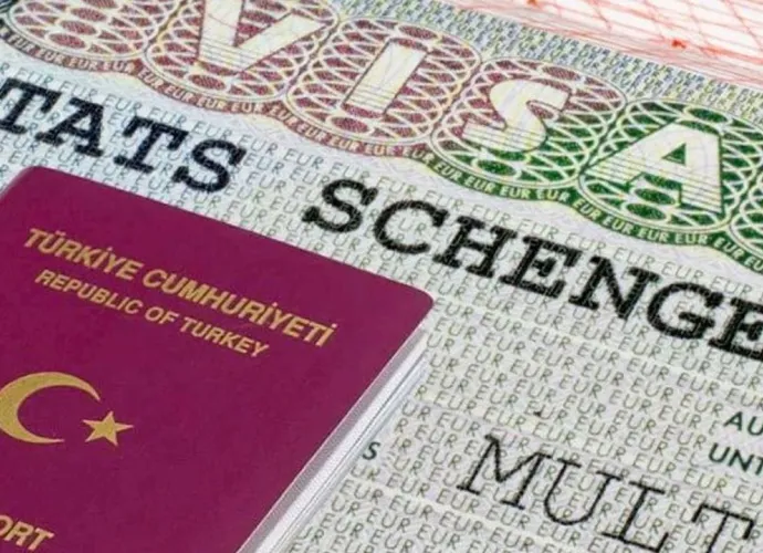 Schengen Seyahatinde Yeni Dönem Başladı! EES Nedir, Kimleri Kapsıyor? İşte Yeni Giriş-Çıkış Sistemi (EES) Detayları: