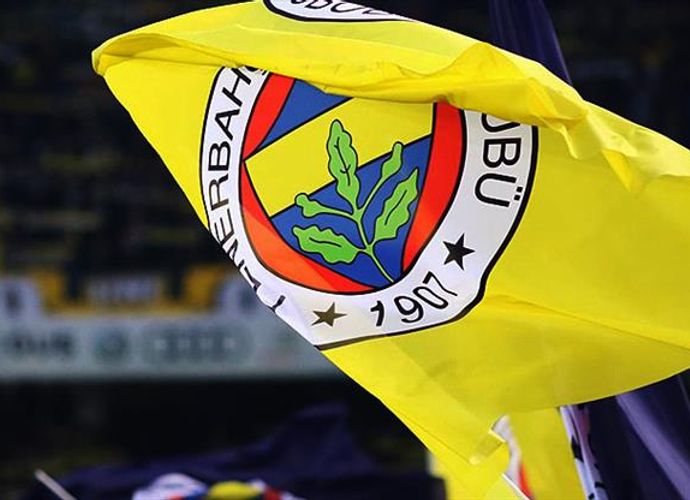 Fenerbahçe'de Kritik Toplantı Sona Erdi! Teknik Direktör Açıklaması Geldi!