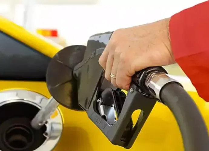 Motorine İndirim Yapılacak mı? Akaryakıt Piyasasında Beklenen Haber Geldi mi?