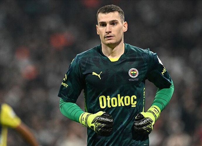 Fenerbahçe'de Flaş Livakovic Ayrılığı! Dünya Devinden Şok Transfer Hamlesi: Barcelona Talip Oldu!
