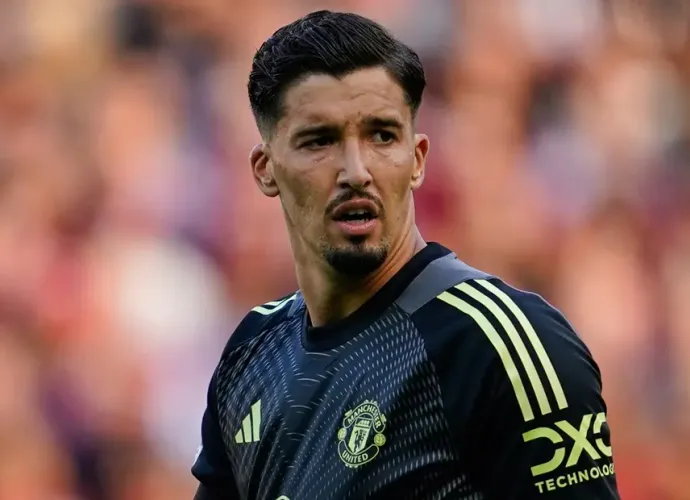 Milli Eldiven Türkiye’ye Dönüyor! Manchester United’da Altay Bayındır Kararı: Yeni Takımı Belli Oldu!