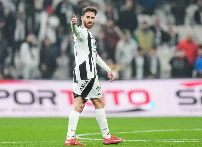 “Her Şey Bitti” İddiası! Rafa Silva İçin Beşiktaş’ta Kritik Karar Gündemde