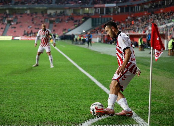 Samsunspor – Başakşehir Maçının İlk Yarısında Gol Sesi Çıkmadı!