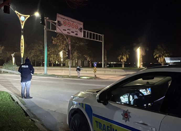 Son Dakika! Kocaeli İzmir'te Silahlı Kavga! 3 Kişi Yaralandı! Yaralılardan Futbolcu Uğurcan Bekçi'nin Durumu Ağır!