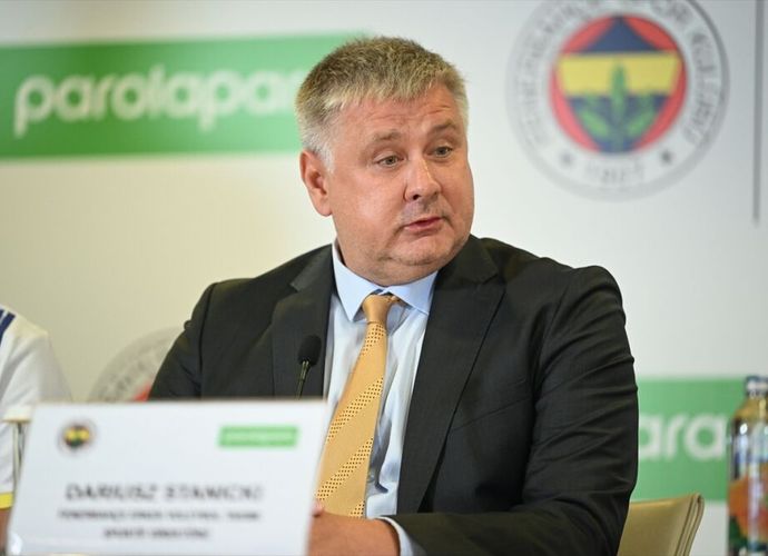 Fenerbahçe’de Dariusz Stanicki ile Yollar Ayrıldı!