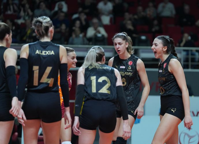 Galatasaray Daikin’den Müthiş Geri Dönüş! THY’yi 3–1 Mağlup Etti!