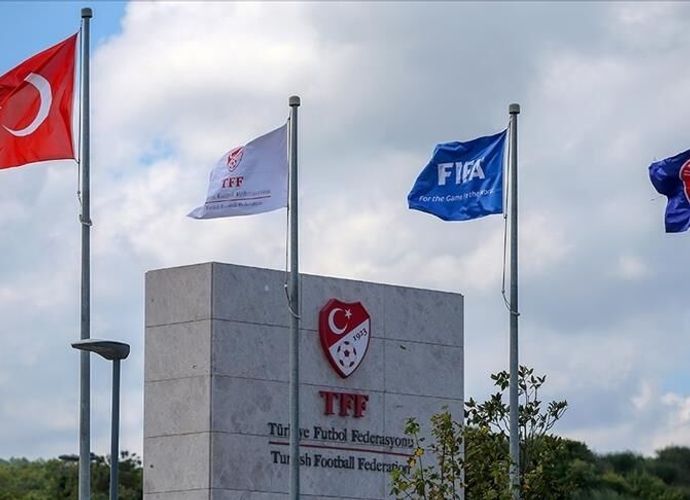 PFDK'dan Süper Lig'e Ceza Yağmuru! 11 Kulübe Ağır Fatura: Fenerbahçe, Galatasaray ve Beşiktaş'a Dev Ceza!