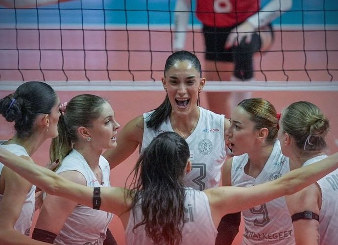 Aydın'da Filenin Sultanları Mesaisi! Aydın BB - Nilüfer Bld. Maçı Ne Zaman, Saat Kaçta ve Hangi Kanalda?