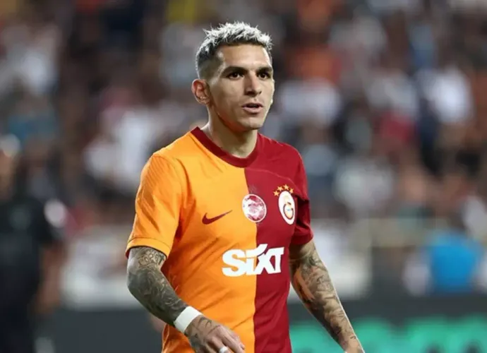 Lucas Torreira Kararını Verdi! Galatasaray'da Yol Ayrımı: "Sezon Sonu Gidiyorum"