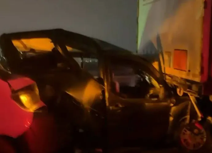 Anadolu Otoyolu'nda Zincirleme Kaza! 16 Araç Birbirine Girdi! 4 Ağır Yaralı!