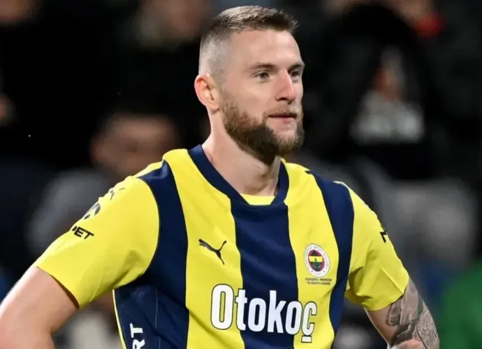 Fenerbahçe'de Milan Skriniar Depremi! Fotoğraflarda Neden Yok? Sakatlığı mı Nüksetti? İşte Gerçekler!