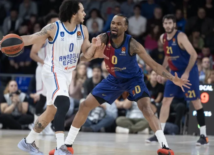 Euroleague'de Dev Kapışma! Barcelona - Anadolu Efes Maçı Bugün Saat Kaçta? Hangi Kanalda?