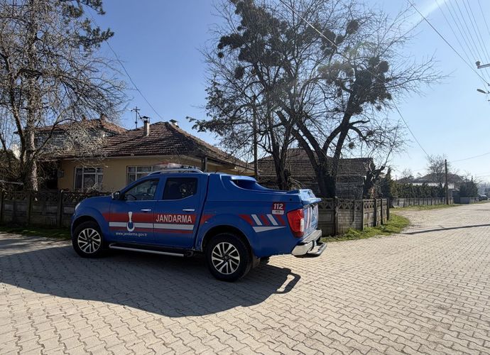 Düzce’de Soba Faciası: Karbonmonoksit Gazından Etkilenen Anne Öldü, 3 Kişi Hastaneye Kaldırıldı