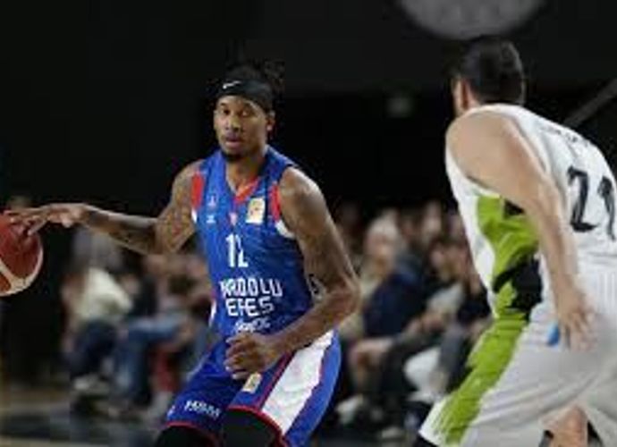 Manisa BB - Anadolu Efes Maçı Ne Zaman, Saat Kaçta ve Hangi Kanalda? Basketbol Süper Ligi Heyecanı!