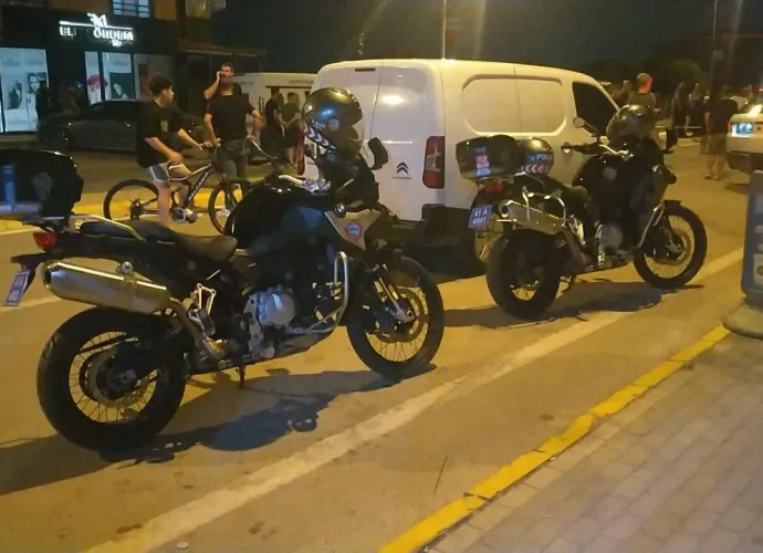 Kaçışın Bedeli Ağır Oldu! Plakayı Bezle Kapatıp Polisten Kaçmıştı: Tam 436 Bin TL Ceza Kesildi!