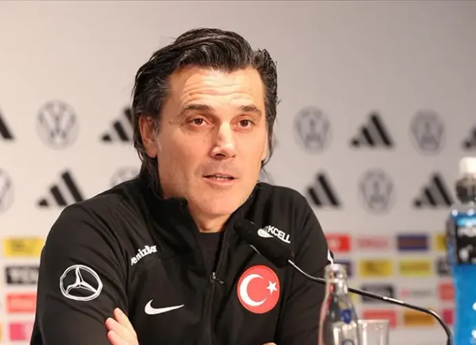 Montella’dan Dünya Kupası Yemini! "Kendimi %110 Türk Hissediyorum, O Hayali Gerçekleştireceğiz"