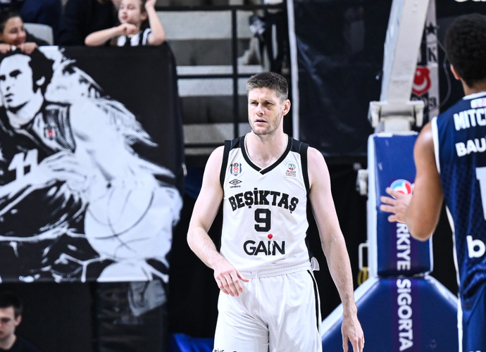 Beşiktaş Potada Bahçeşehir'i Devirdi! Ante Zizic'ten 26 Sayılık Dev Performans!