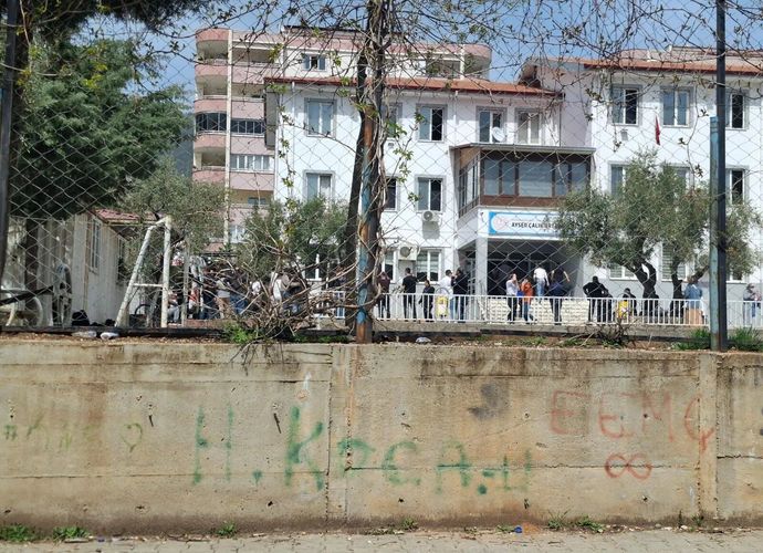 Kahramanmaraş’ta Okulda Katliam: 5 Ölü, 20 Yaralı! Saldırganın Babası Gözaltında: Kan Donduran Şüphe