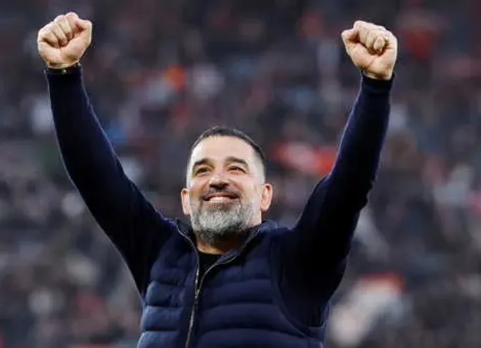 Arda Turan Ukrayna’da Tarih Yazdı! Shakhtar Donetsk Şampiyonluğunu İlan Etti: Arda’nın Kariyerindeki 2. Kupa!